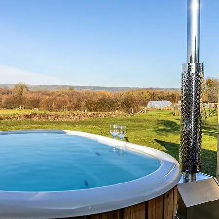 Honeycrisp, Apple Tree Glamping, Nr Wells Villa Exterior photo